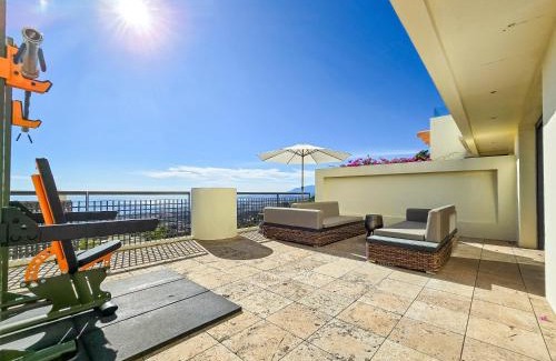 Marbella Apartment | Luxury Retreat in Los Monteros Marbella
