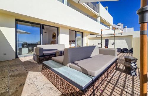 Marbella Apartment | Luxury Retreat in Los Monteros Marbella