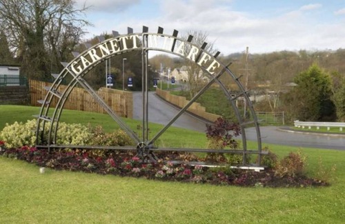Otley House | Luxury Riverside House-10 minutes walk from Otley Town Yorkshire Free Parking