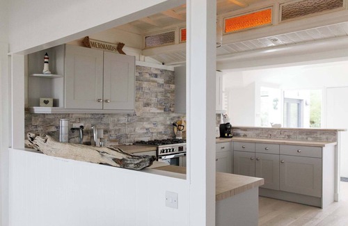 Wittering House | Luxury Seaside Retreat with Indoor Pool & Sauna
