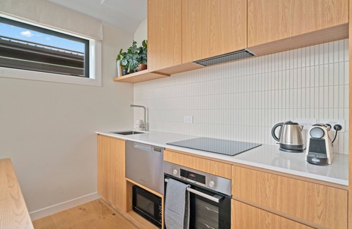 Jacks Point Apartment | Luxury Stay Next To Iconic Remarkables Mountains