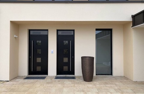 Rottenbauer Apartment | Luxury studio accommodation for 4 people in Würzburg!