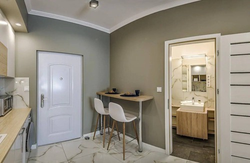 Belso-Ferencvaros Apartment | Luxury Studio for TREASURE SEEKERS