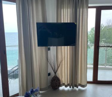 Kavarna Apartment | Luxury Studio Golf Coast with sea view