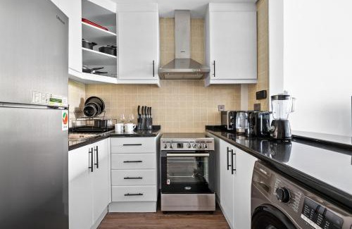 Discovery Gardens Apartment | Luxury studio in Discovery Gardens near metro