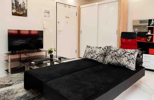Vardaris Apartment | Luxury studio in downtown (1)