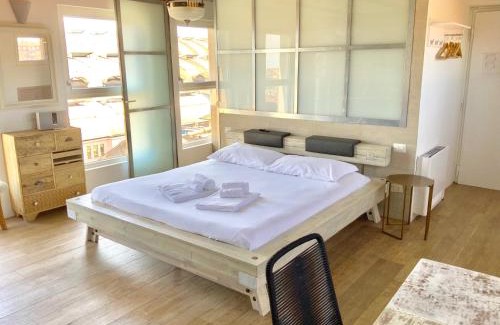 Ponte Seveso Apartment | LUXURY STUDIO UNIQUE VIEW NEAR MAIN STATION