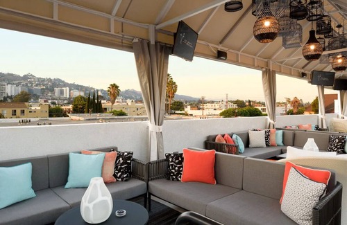 Tri-West Apartment | Luxury Suite with Rooftop Pool Access in West Hollywood