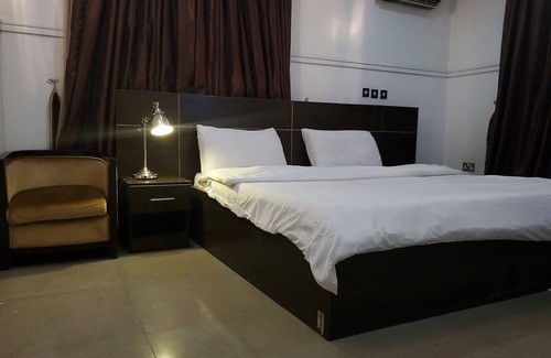 Wuse 2 Hotel | Luxury Suites and Apartments