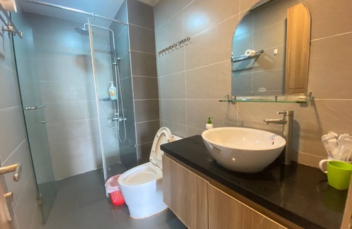 District 4 Apartment | Luxury The Goldview Apartment - Saigon Center Riverside