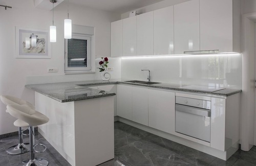 Gornja Glavina Villa | Luxury two villa complex, large groups up to 25 people, nature, entertainment