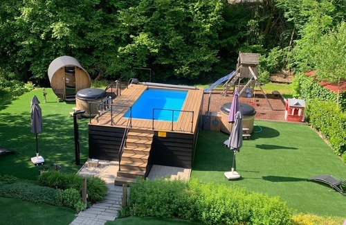 Arnoldstein House | Luxury vacation homes with hot tubs, sauna and pool near Italy and Slovenia
