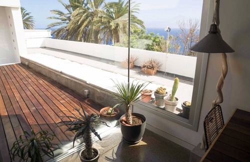 Hermigua House | Luxury vacation home with huge terrace
