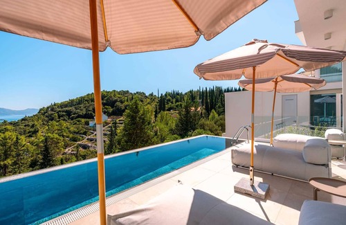 Zrnovo Villa | Luxury Villa Aqua Vista with Pool II