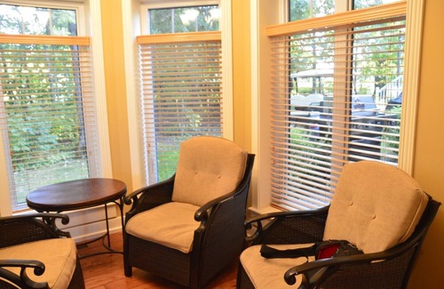 Rideau Lakes Villa | Luxury Villa at Wolfe Springs Golf & Waterfront Resort
