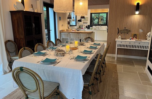 Piraillan Villa | Luxury villa Cap Ferret 5 bedrooms 5 bathrooms + swimming pool + pétanque