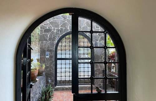 South Shore Hotel Area Villa | Luxury Villa Casa Matuta @ Mismaloya-Full Staff