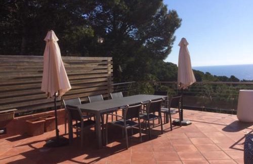 Tamariu Villa | Luxury Villa in Tamariu + Sea View
