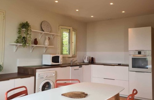Solenzara Villa | Luxury villa in the beautiful vineyards sea view