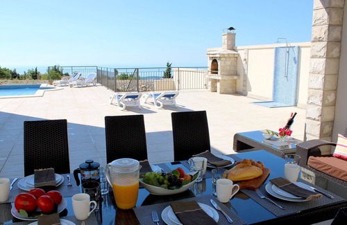 Ravno Villa | Luxury Villa Price with private heated pool - near Dubrovnik