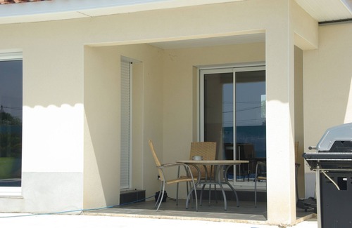 Pomerols Villa | LUXURY VILLA, SECURE HEATED POOL. VILLA FURNISHED classified 4 stars NN