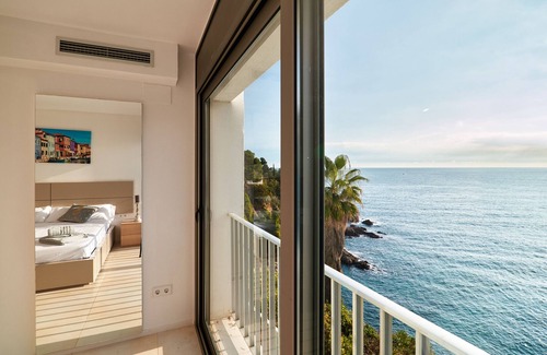 Blanes Villa | LUXURY VILLA WITH IMPRESSIVE SEA VIEWS, PRIVATE BEACH, 5 MIN FROM THE CENTER