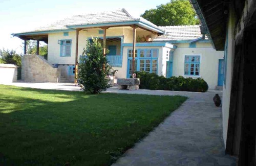 Popovo House | Luxury villa with private pool, large garden with panoramic views