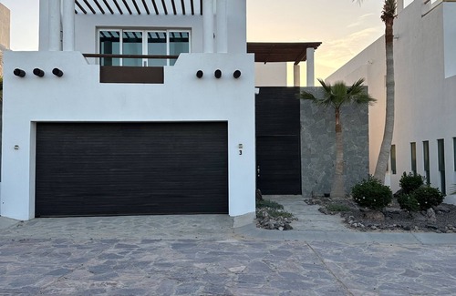 Puerto Penasco Villa | Luxury villa with private beach
