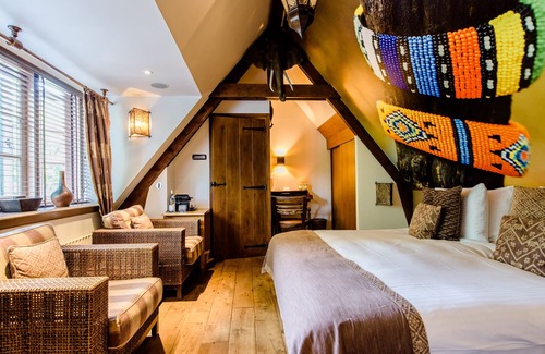 Municipality of Oegstgeest Hotel | Luxury Vintage Hotel Villa Beukenhof