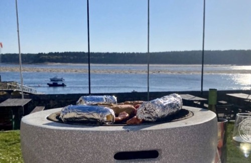 Findhorn House | Luxury Waterfront home on stunning Findhorn Bay.