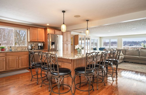 Rochester House | Luxury Waterfront Retreat - Hot tub & Game Room