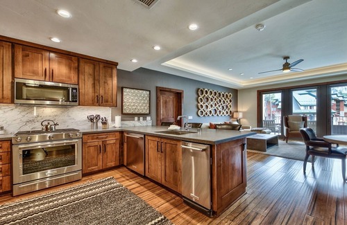Lakeside Park Condo | LuxuryÂ 2br Steps From Heavenly Village & Gondola 2 Bedroom Condo by RedAwning