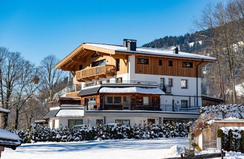 Moosen Apartment | Luxus Ferienwohnung Almhütte