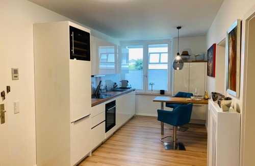 Scharbeutz Apartment | Luxus Ferienwohnung in Scharbeutz mit Garten