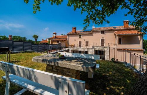 Rakalj House | Luxusvilla auf geräumigem privaten Eigentum