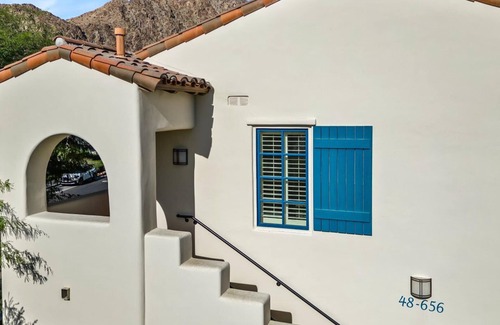 La Quinta Villa | LV100 Upstairs 1 Bedroom Legacy Villas Retreat Overlooking a Community Fountain!