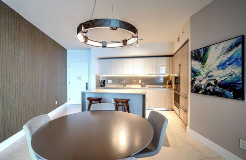 Hollywood South Central Beach Apartment | Lyfe Residence Building - Private apts over the beach