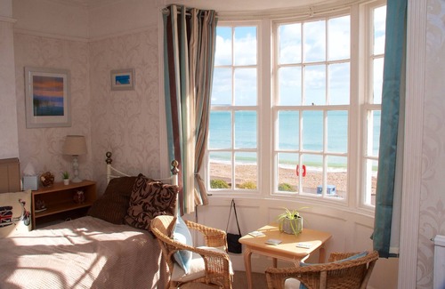 Weymouth House | Lyndale Guest House