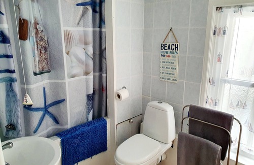 Weymouth House | Lyndale Guest House