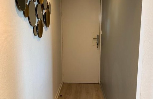 Magny-le-Hongre Apartment | LYS - 7 Min des parcs Walt Disney- Parfait pour les familles- Arrivée Autonome - Parking & Wifi Gratuit