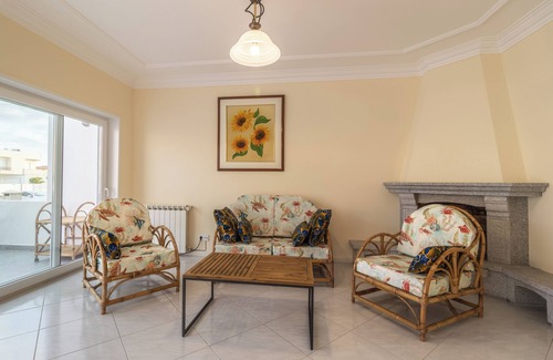 Viana do Castelo Villa | Lysa's House, house for 9 people, 200m from Amorosa beach