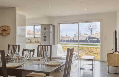 Parentis-en-Born House | Maëva - Proche des Plages