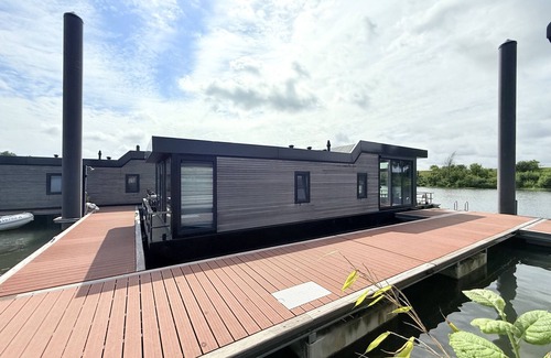 Ohe en Laak Boat Rental | Maasterp - Woonboot 5