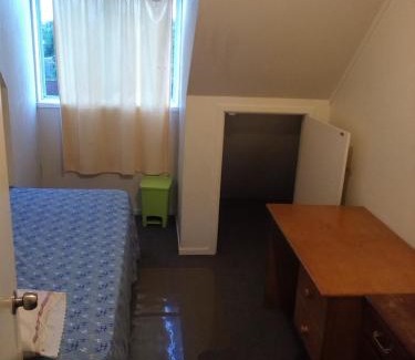 Te Atatu South House | Mablet Family Home Stay