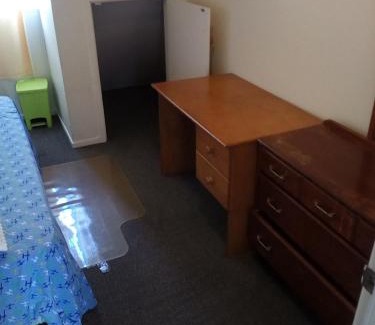 Te Atatu South House | Mablet Family Home Stay