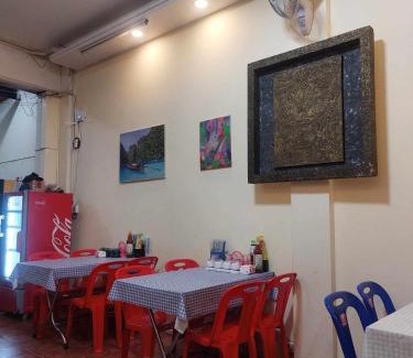 Vientiane House | Mabuhay Guest House, Thai Embassy Vientiane