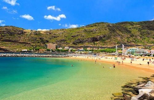 Machico Apartment | Machico center w/terrace 5 min beach