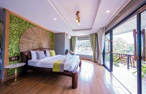 Kampot Resort | Madam Sweet Resort