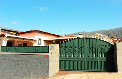 Santo Antonio House | Madeira Home Spacious Accommodation