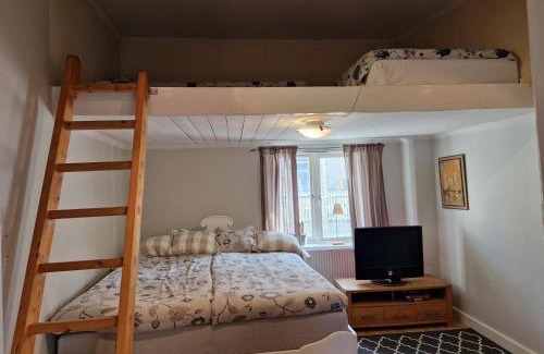Soderkoping Bed & Breakfast | Madickenhuset